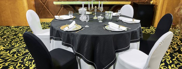 Napkins tablecloths tablelinen napkin banquet retaurant hotel rooms hotels wedding events USA Europe Middle East napkins